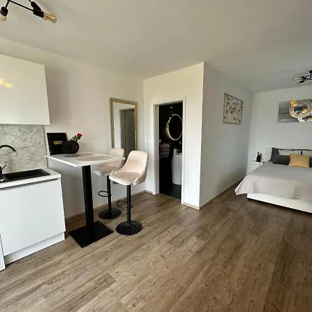 Daire Apartmaji Meli.pu 4 *